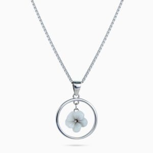 Bloom Circle Pendant Necklace